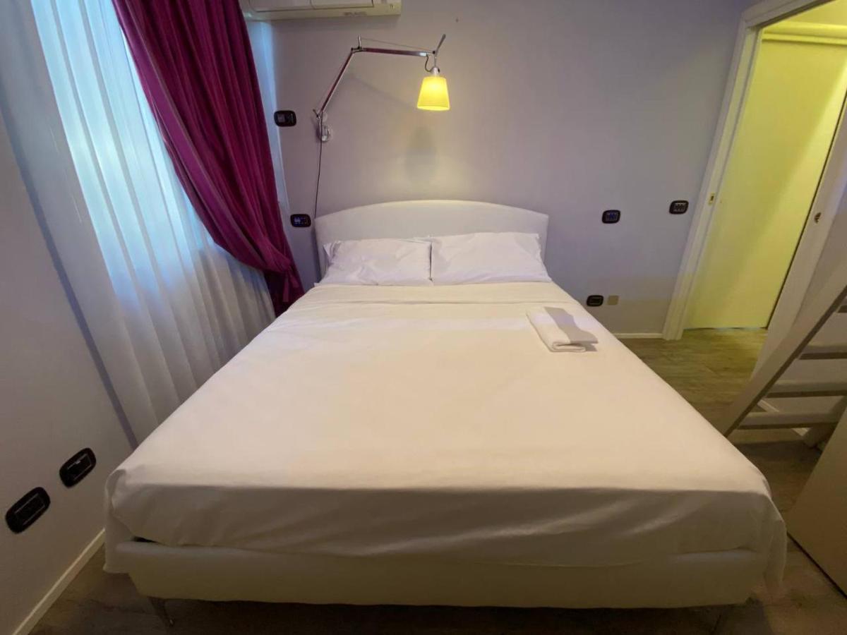 Desenzano Luxury Apartment Desenzano del Garda Dış mekan fotoğraf