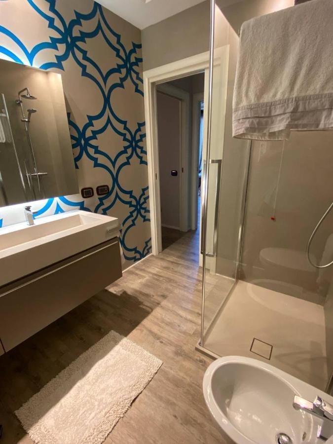 Desenzano Luxury Apartment Desenzano del Garda Dış mekan fotoğraf