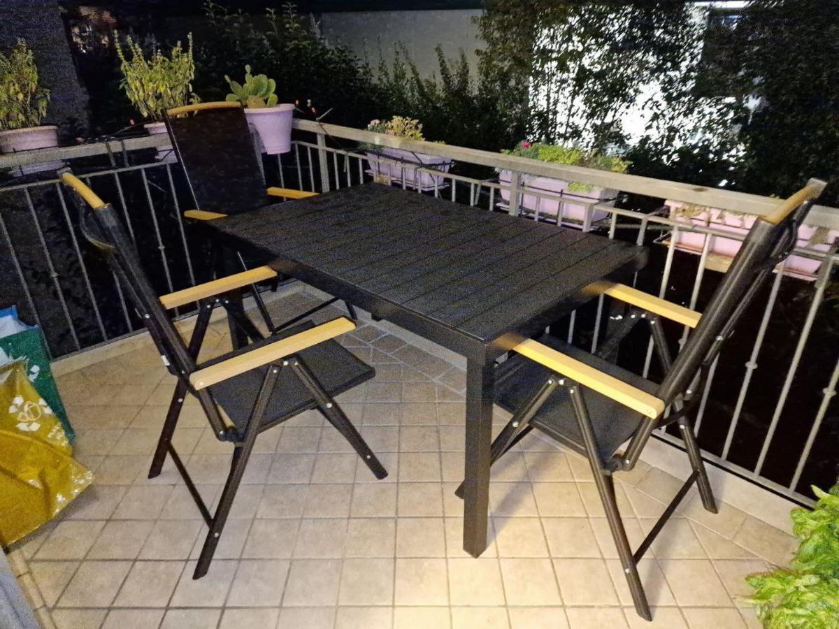 Desenzano Luxury Apartment Desenzano del Garda Dış mekan fotoğraf
