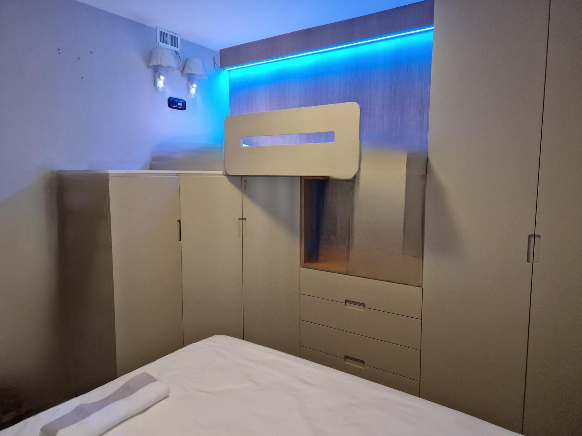 Desenzano Luxury Apartment Desenzano del Garda Dış mekan fotoğraf